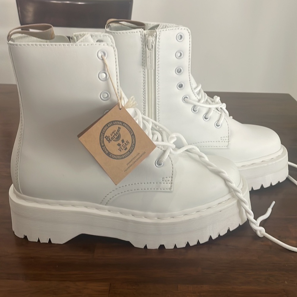 Dr Martens VEGAN JADON II BOOT KEMBLE MONO PLATFORMS NWT